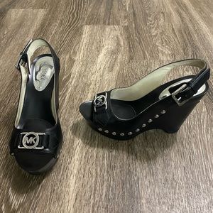 MICHAEL KORS Black/Silver Slingback Wedges/Heels 6.5M-Pre-Owned
